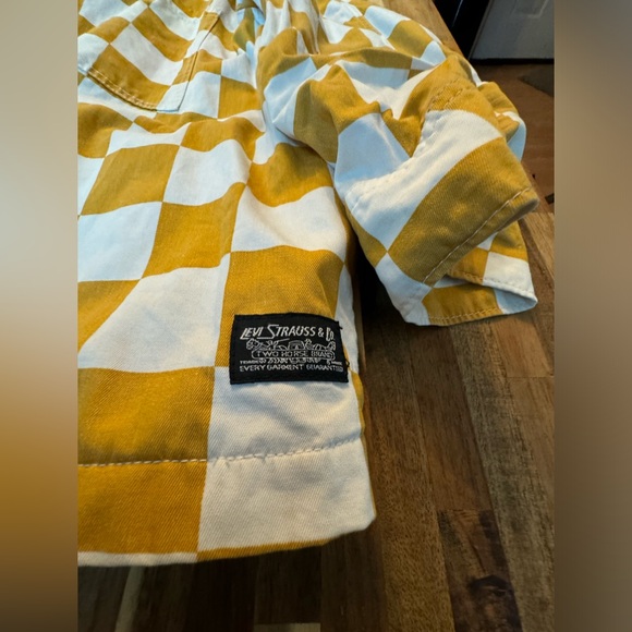 Limited Edition Yellow Checker Pattern Levi’s Oversized coat - Picture 2 of 5